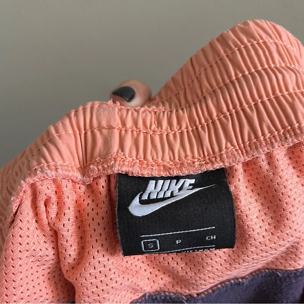 Nike Sportswear Icon Clash Women’s‎ Joggers Purple Pink Sweat Pants